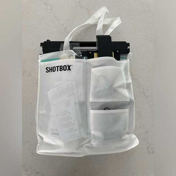 We R Memory Keepers Shotbox, Sideshot arm with lights and backdrops - Picture 10 of 10